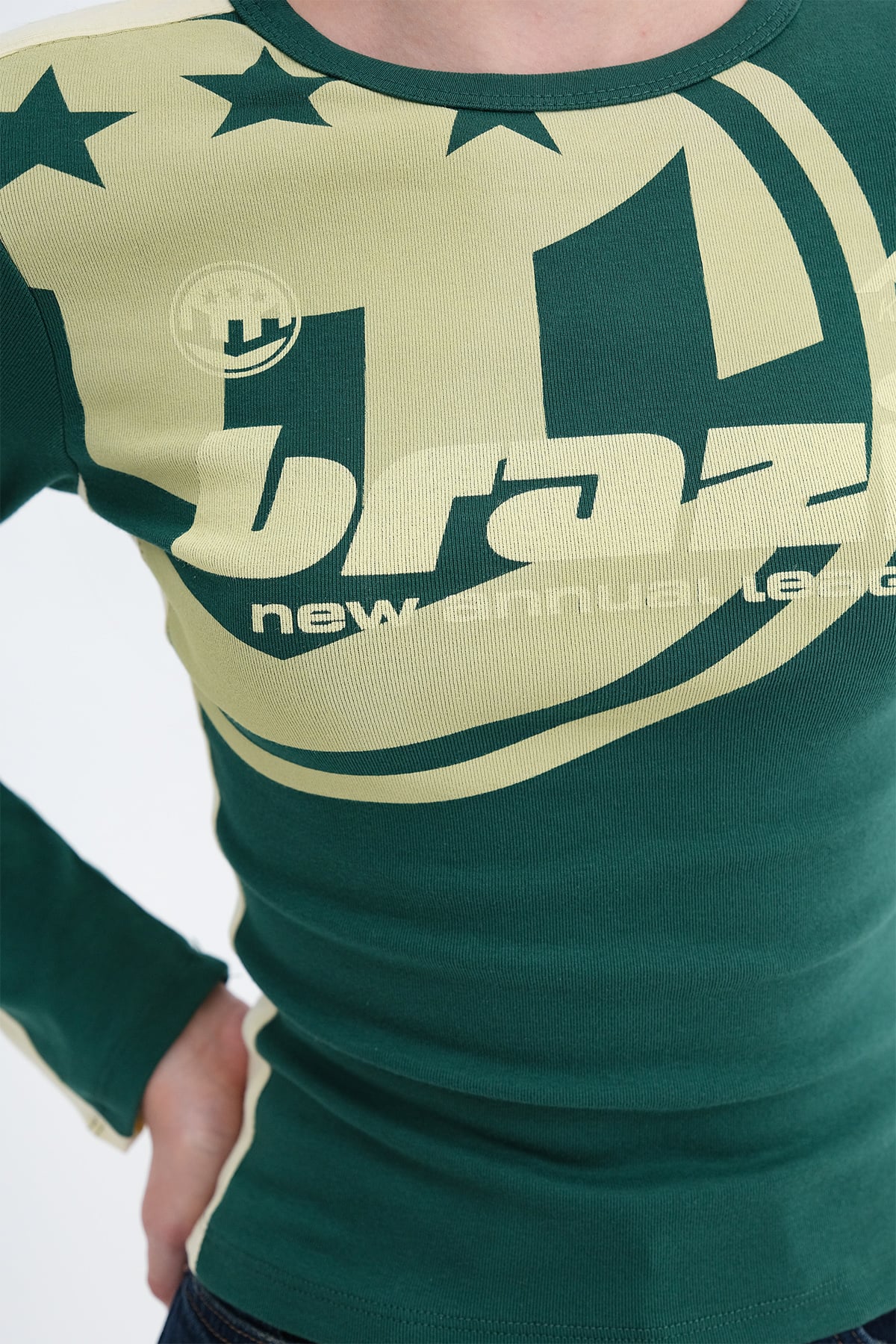 Emerald_Printed-Long-Sleeve-T-Shirt-addax