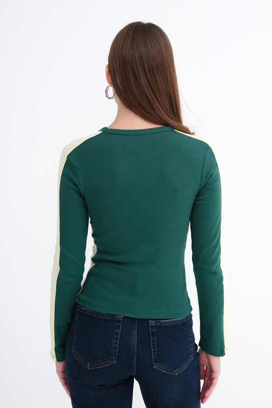 Emerald_Printed-Long-Sleeve-T-Shirt-addax