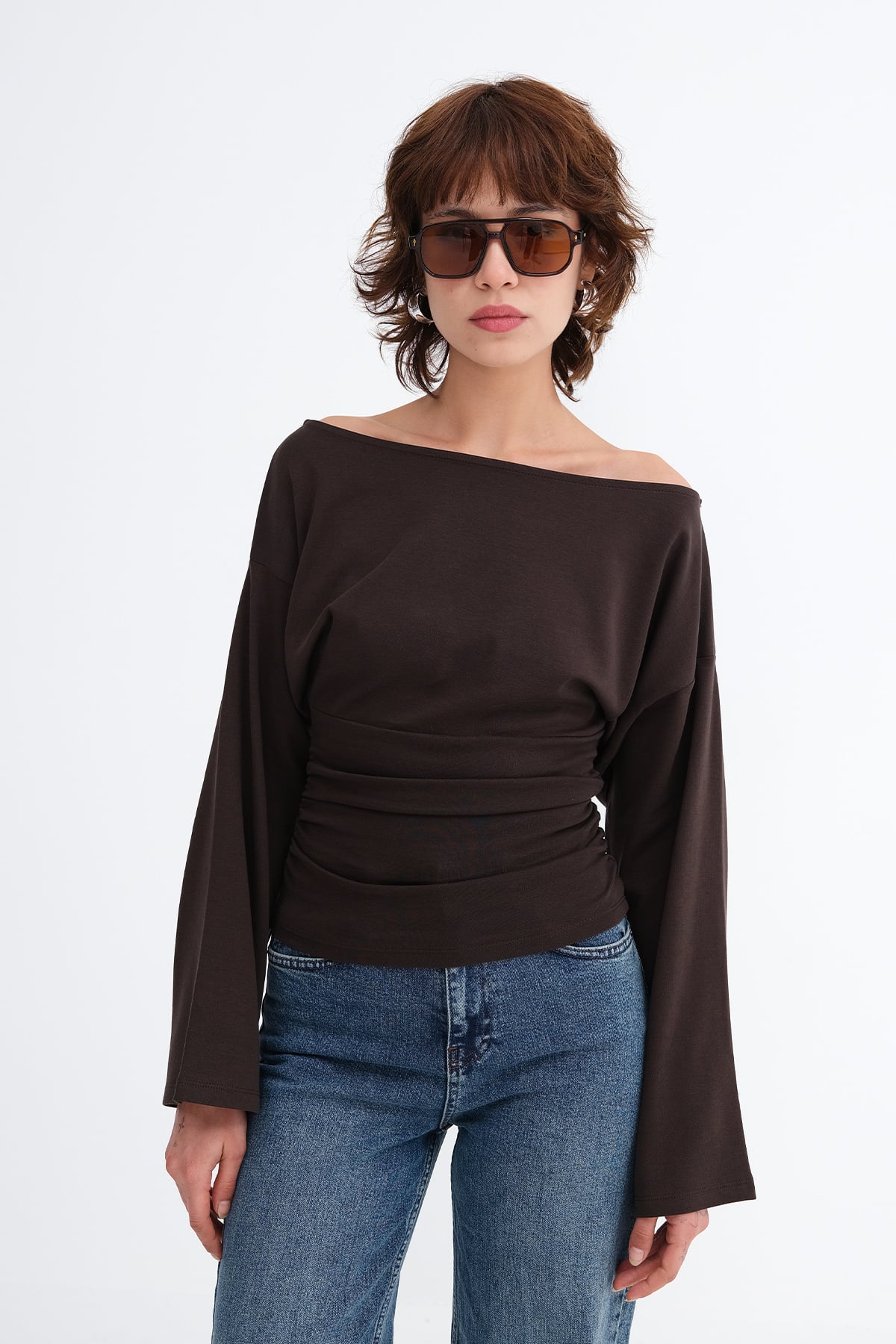 Bitter-Coffee_Boat-Neck-Ruched-Blouse-addax