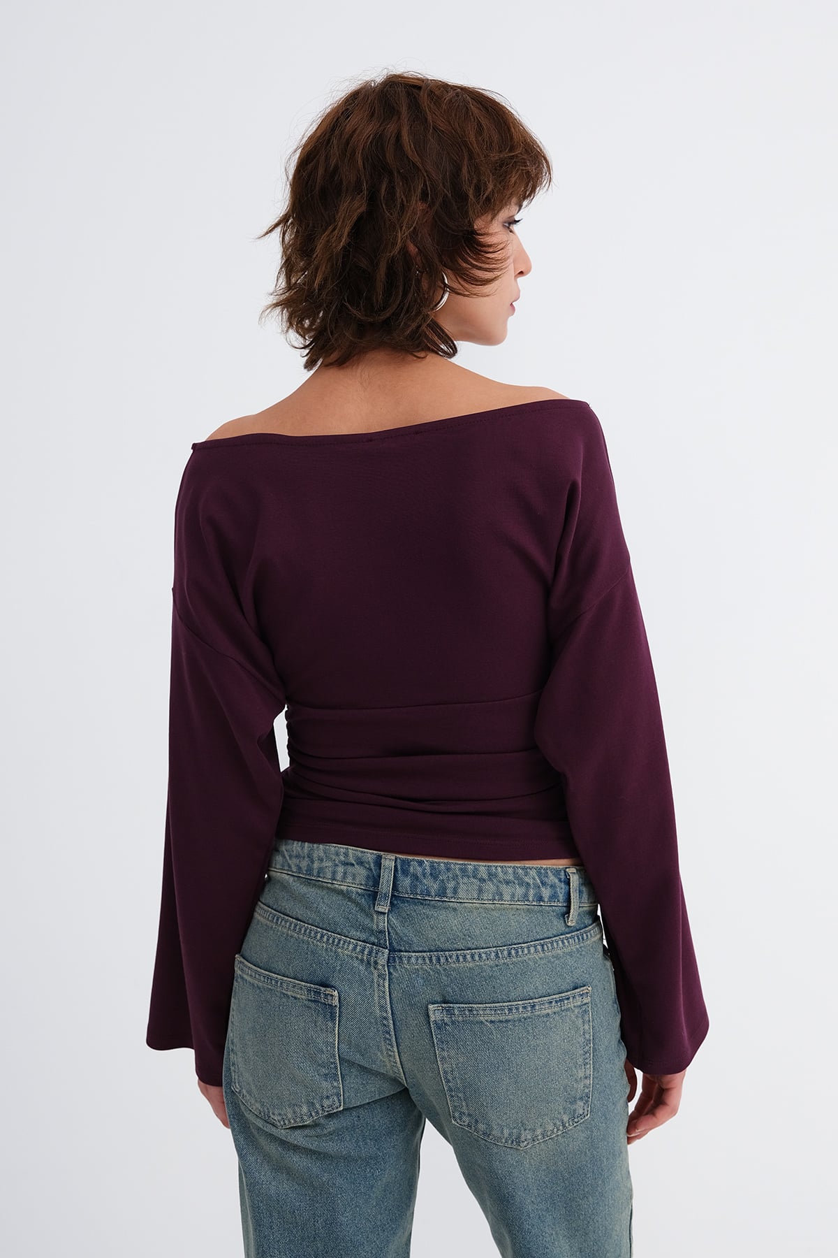 Gardenia_Boat-Neck-Ruched-Blouse-addax