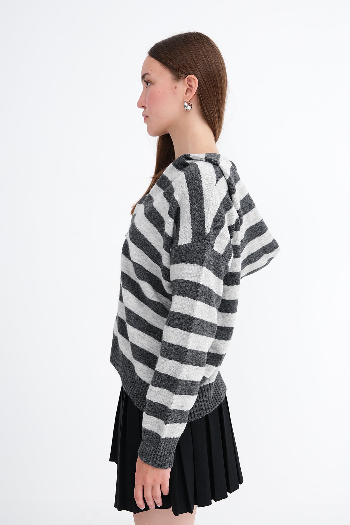 Charcoal---Grey_Striped-Knit-Cardigan-addax