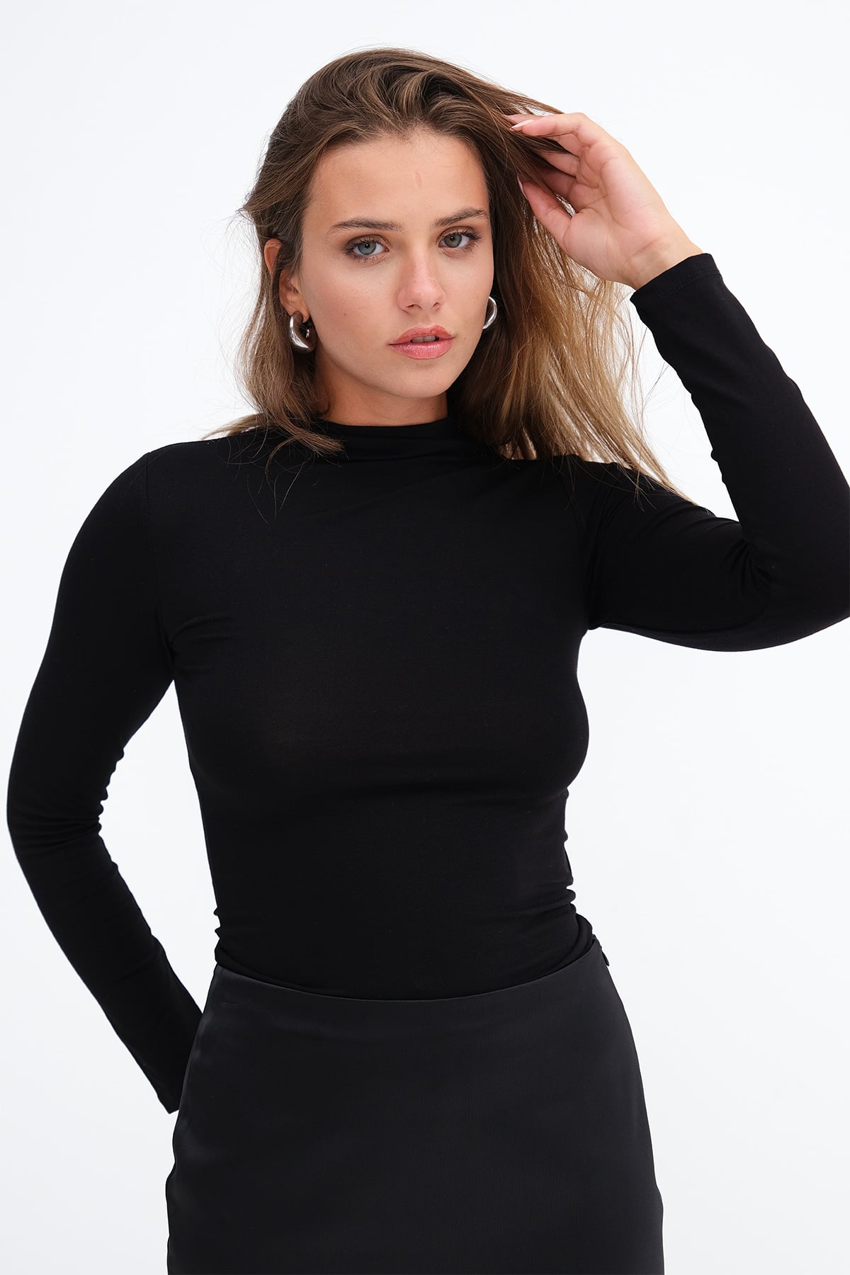 Black_Basic-High-Neck-Blouse-addax