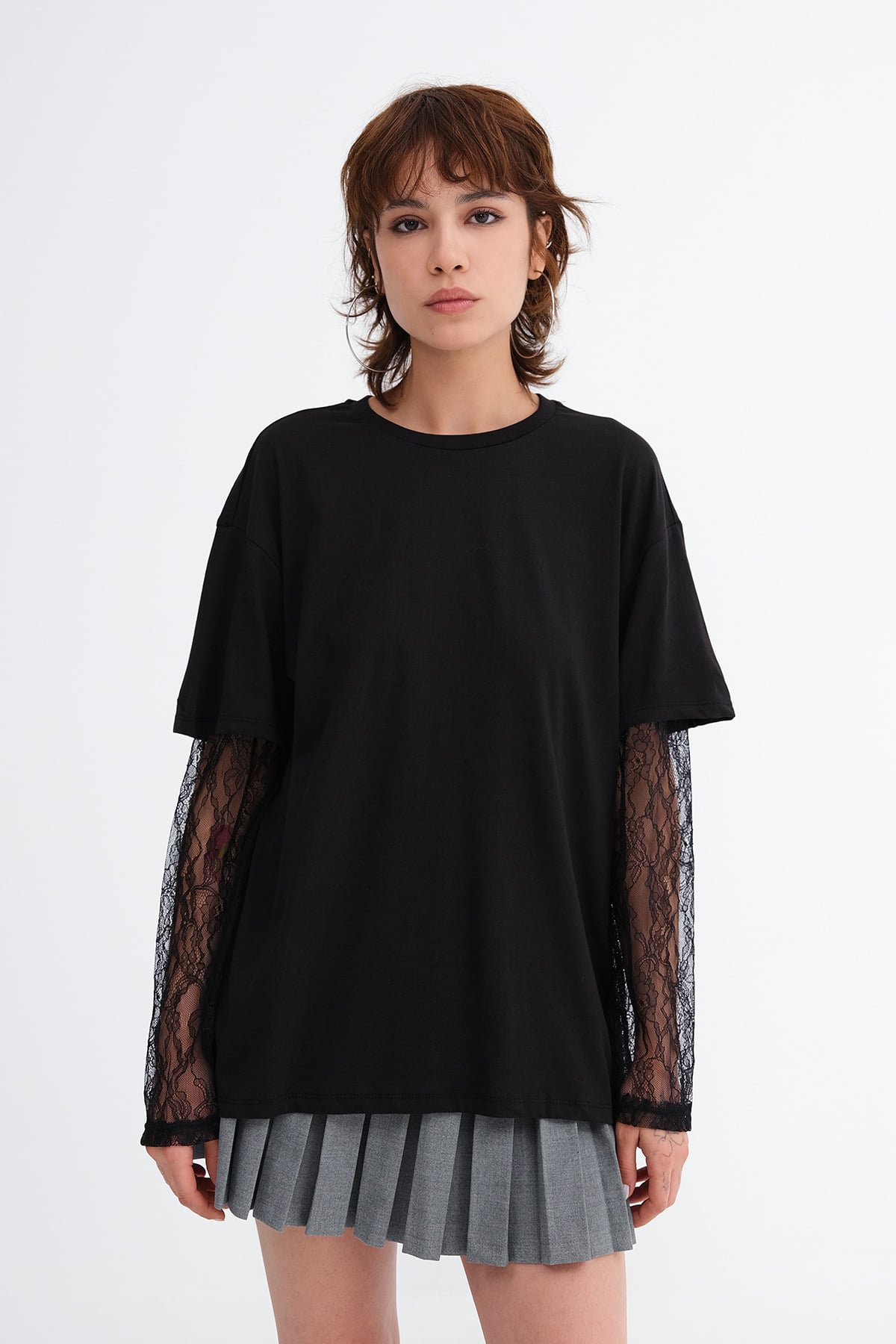 Black_Lace-Detail-Long-Sleeve-T-shirt-addax