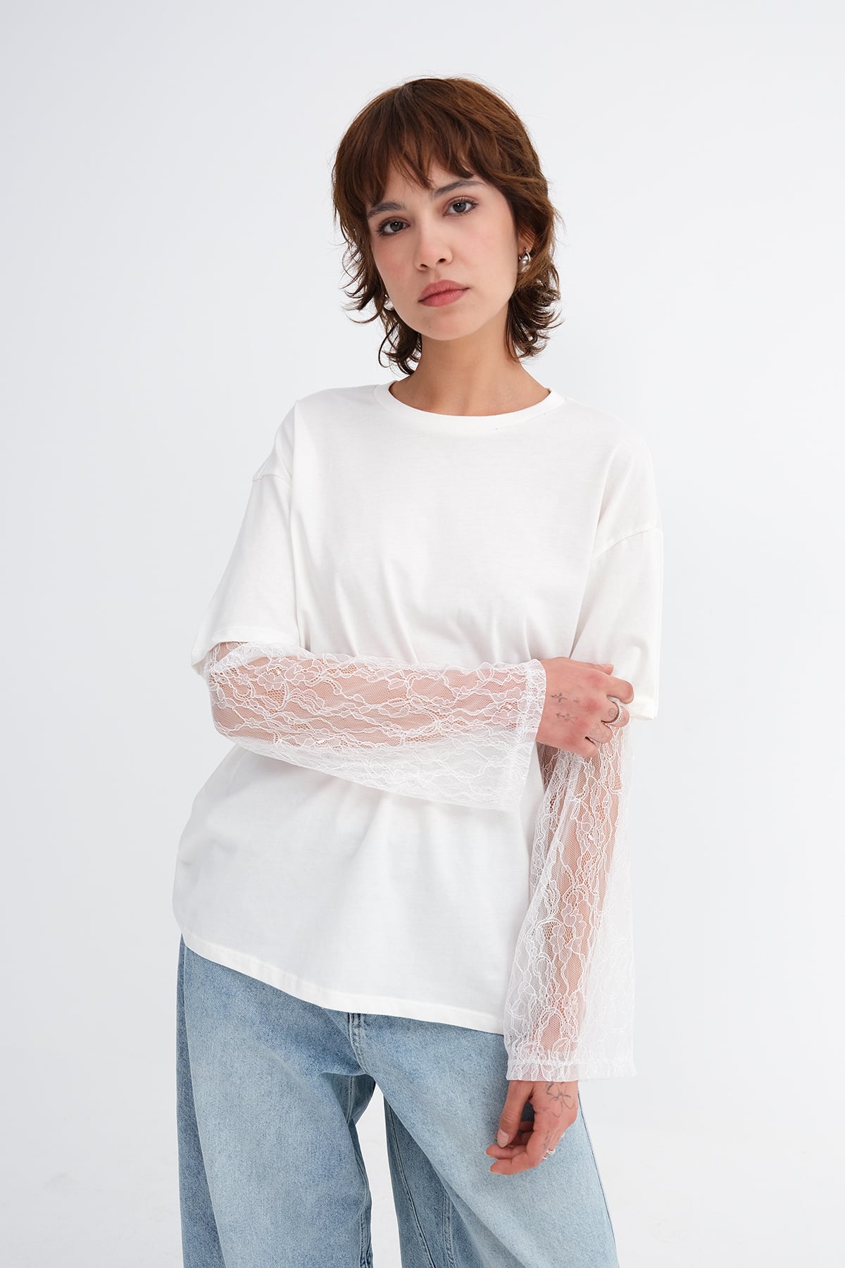 Ecru_Lace-Detail-Long-Sleeve-T-shirt-addax