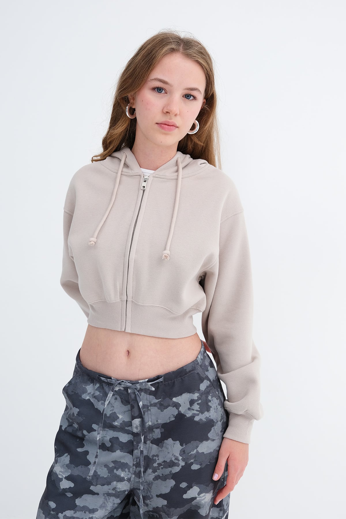 Pebble_Hooded-Brushed-Sweatshirt-addax