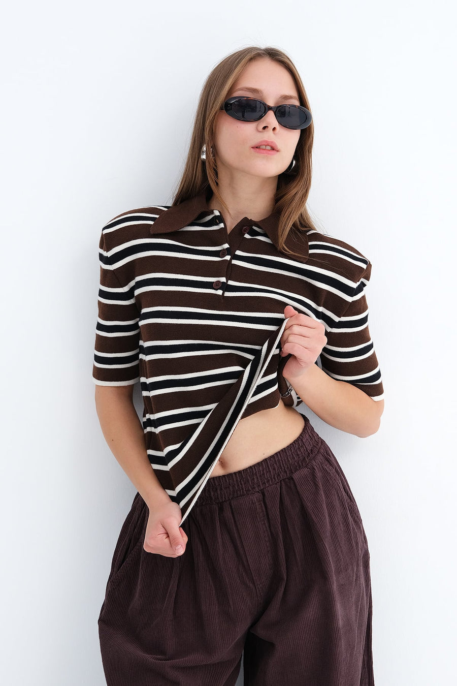 Brown---Black_Padded-Shoulder-Short-Sleeve-Knit-Top-addax