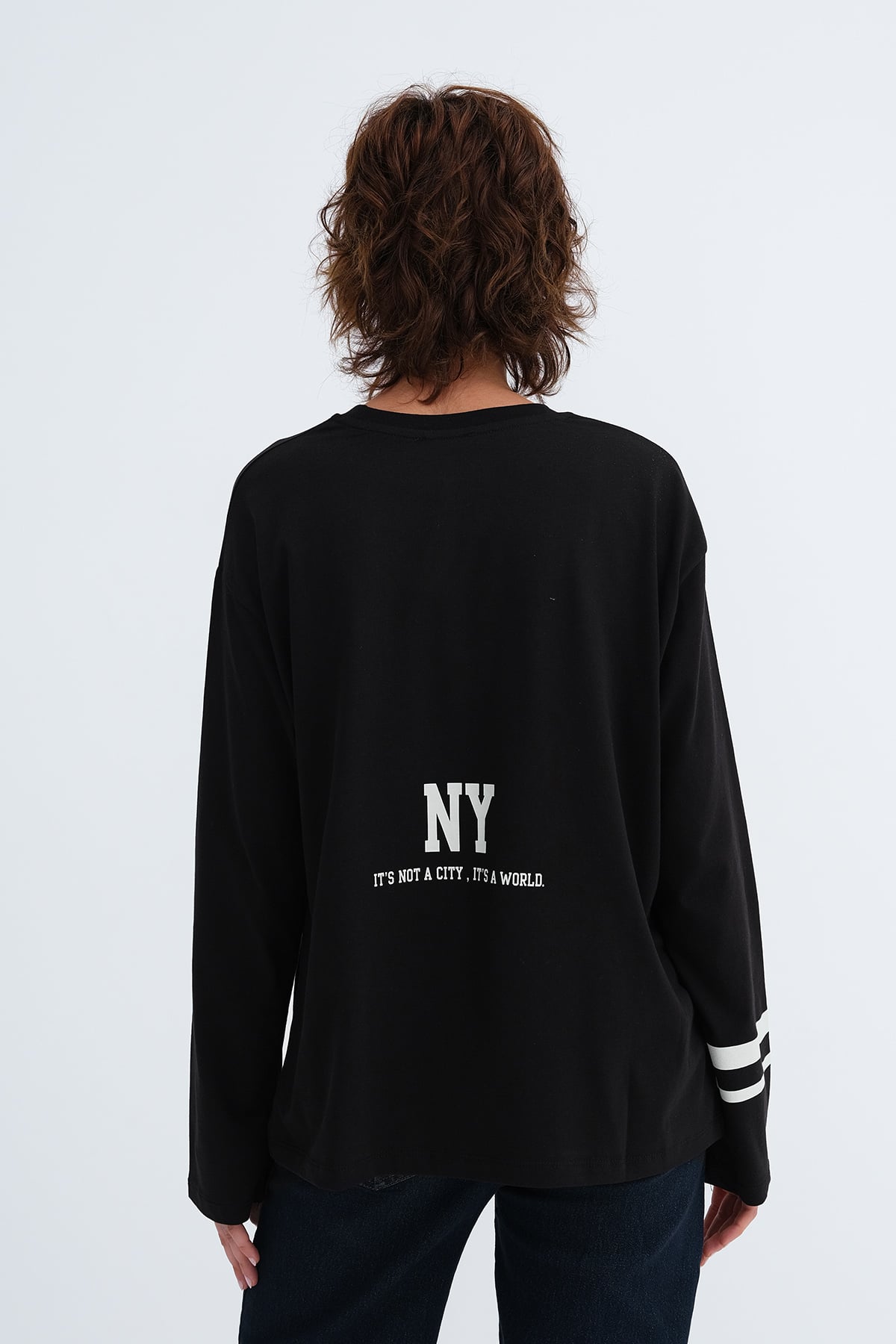 Black_Printed-Long-Sleeve-T-Shirt-addax