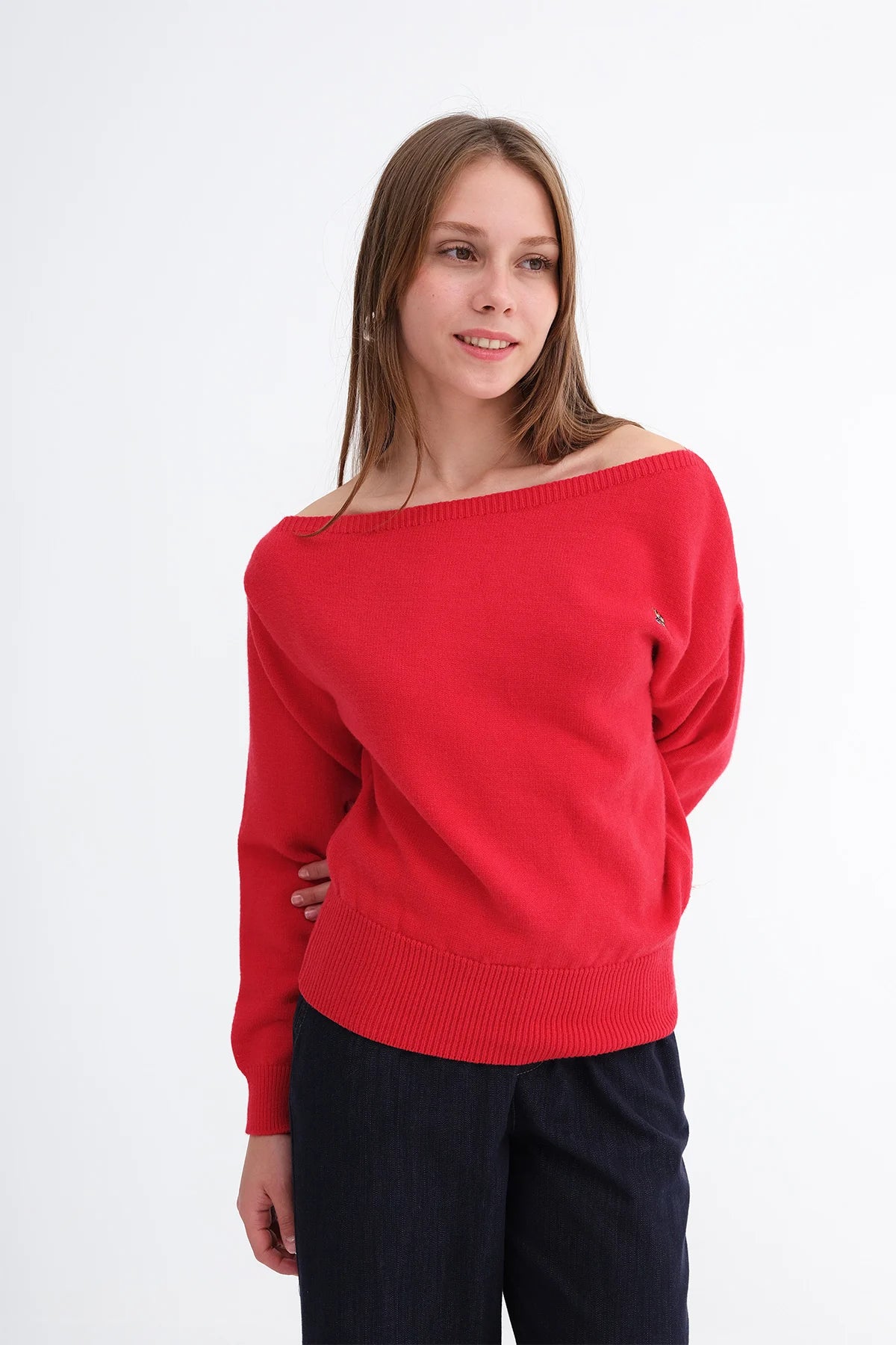 Red_Teddy-Bear-Embroidered-Knit-Sweater-addax