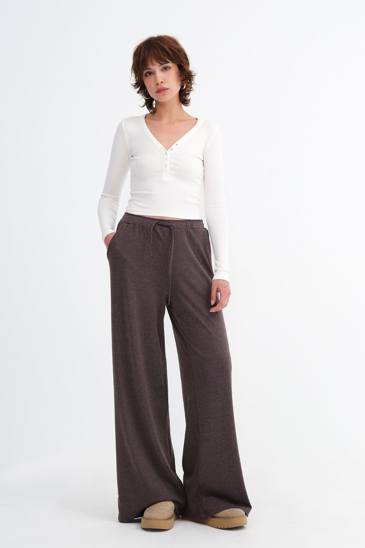 Brown_Elasticated-Waist-Wide-Leg-Trousers-addax