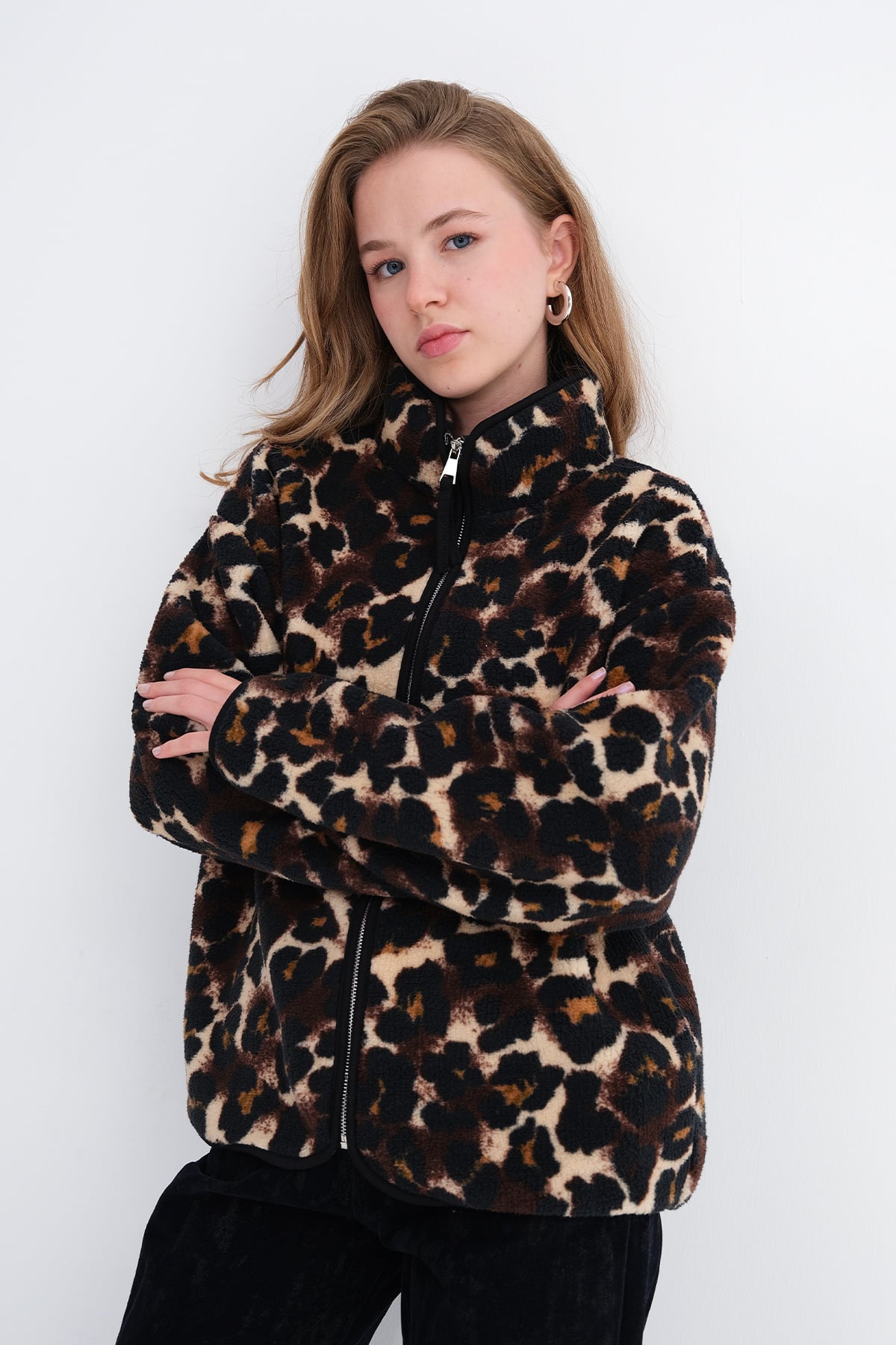 Leopard_Patterned-Fleece-Cardigan-addax
