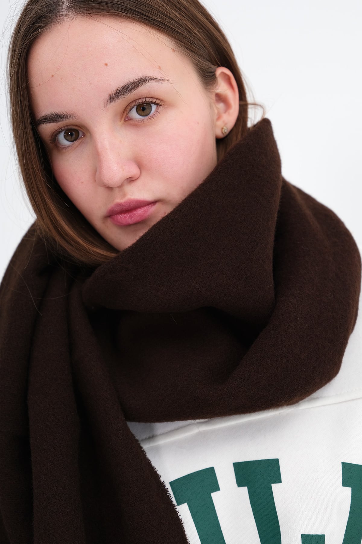 Bitter-Coffee_Fringed-Shawl-addax