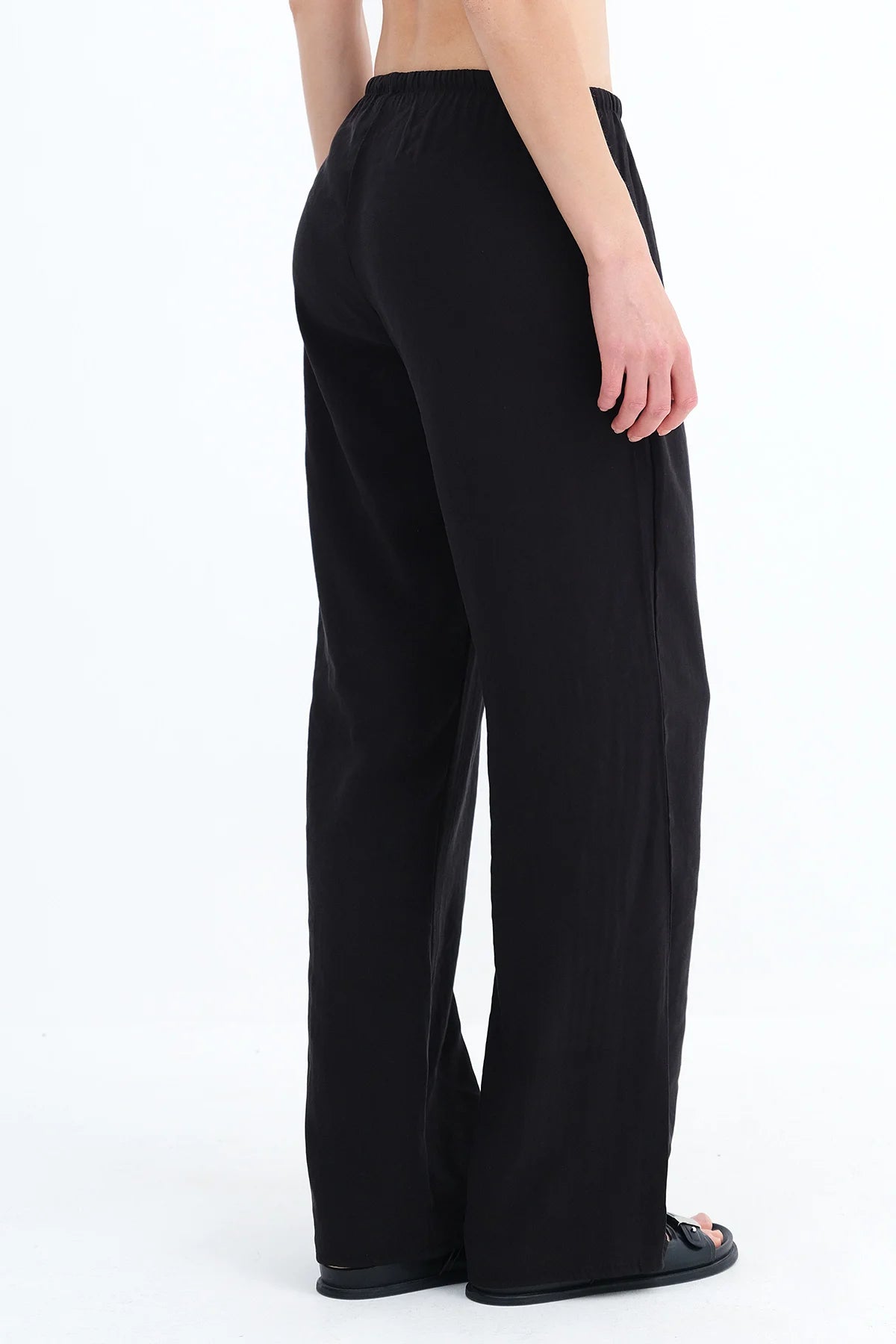 Black_Elastic-Waist-Modal-Pants-addax