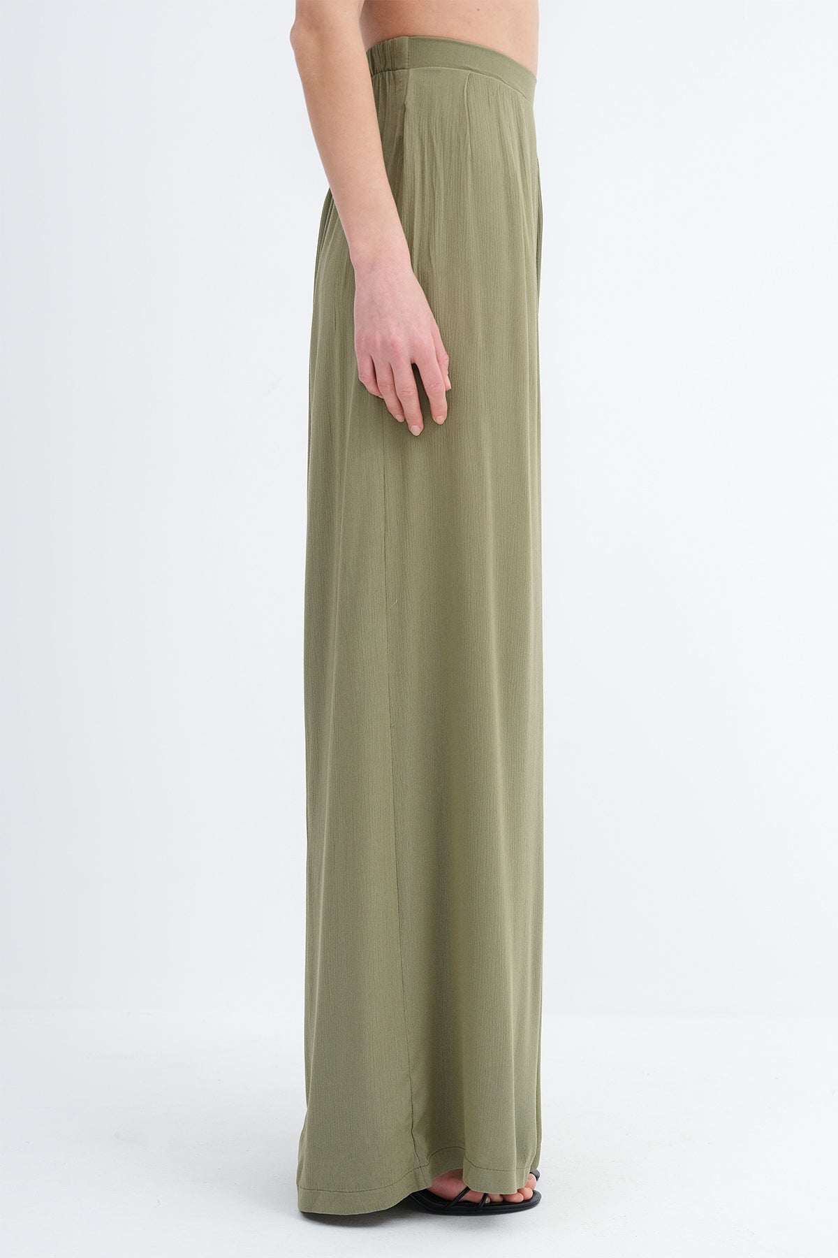 Khaki_Elastic-Waist-Wide-Leg-Pants-addax