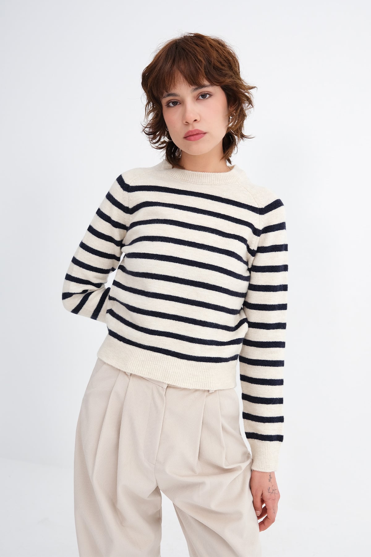Beige---Night-Blue_Striped-Knit-Sweater-addax
