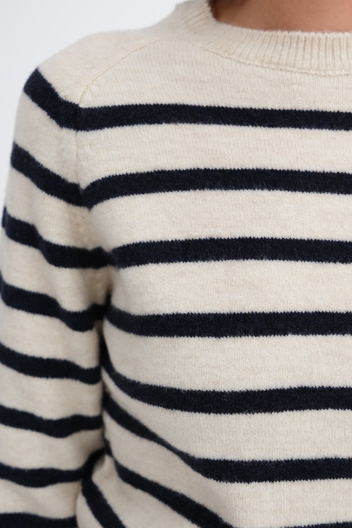 Beige---Night-Blue_Striped-Knit-Sweater-addax