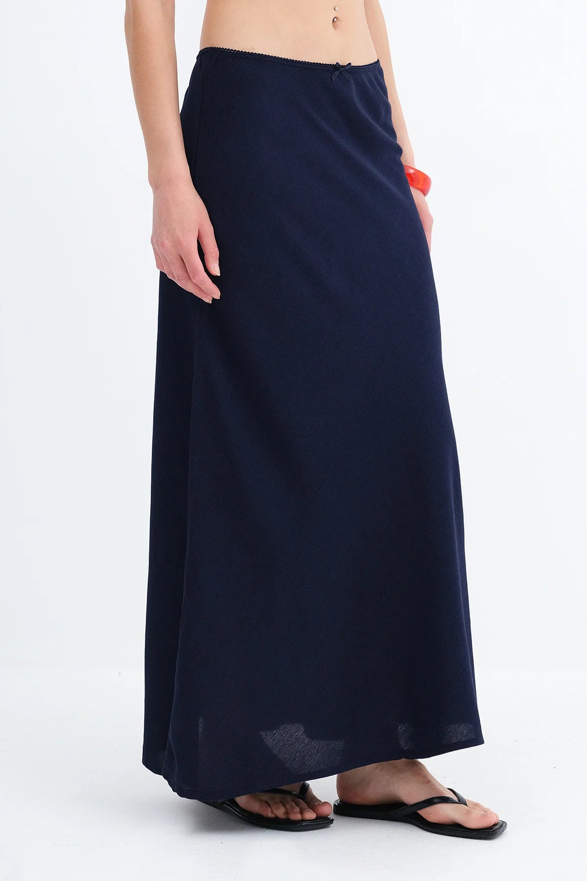 Dark-Night-Blue_Linen-Blend-Long-Skirt-addax