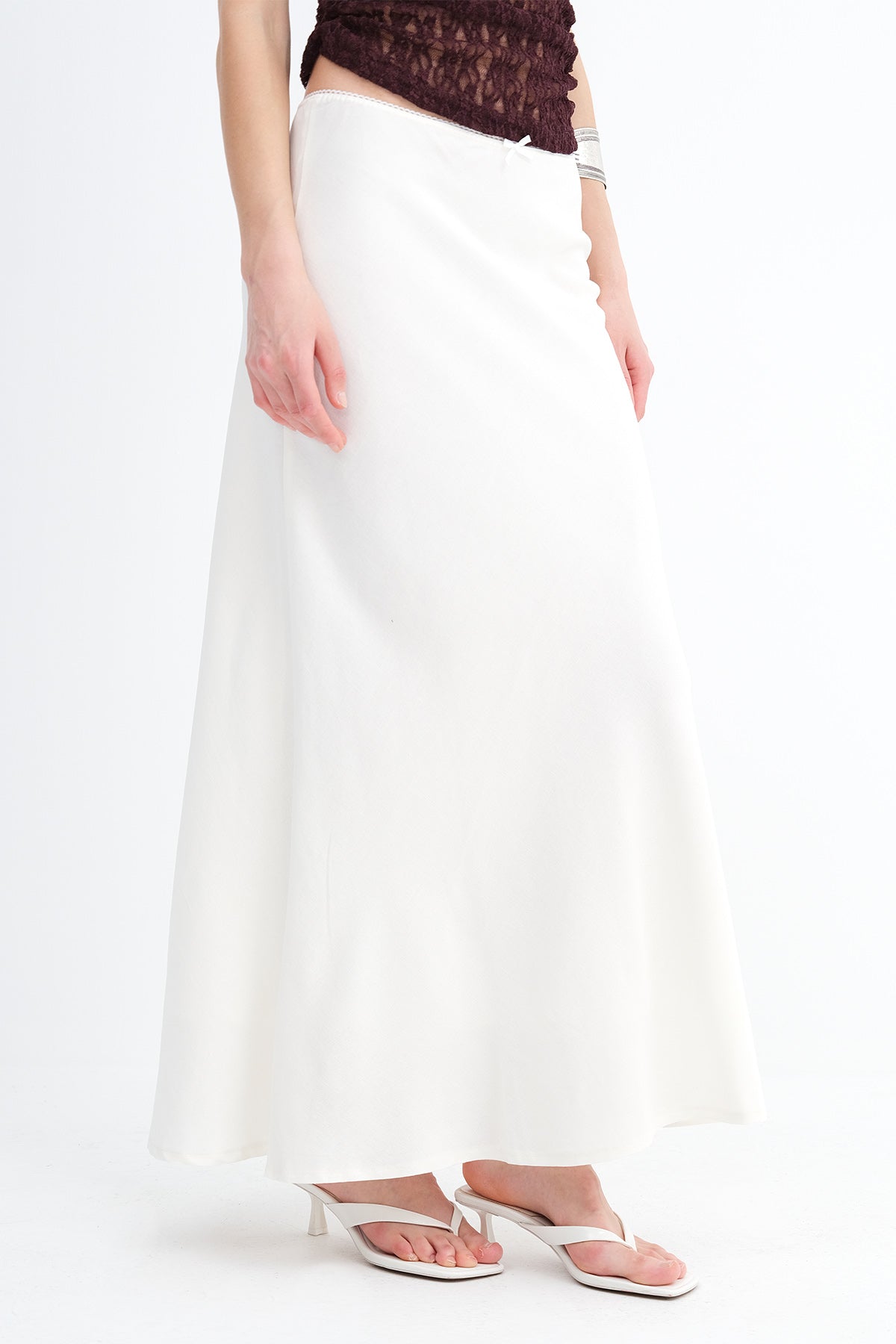 Ecru_Linen-Blend-Long-Skirt-addax