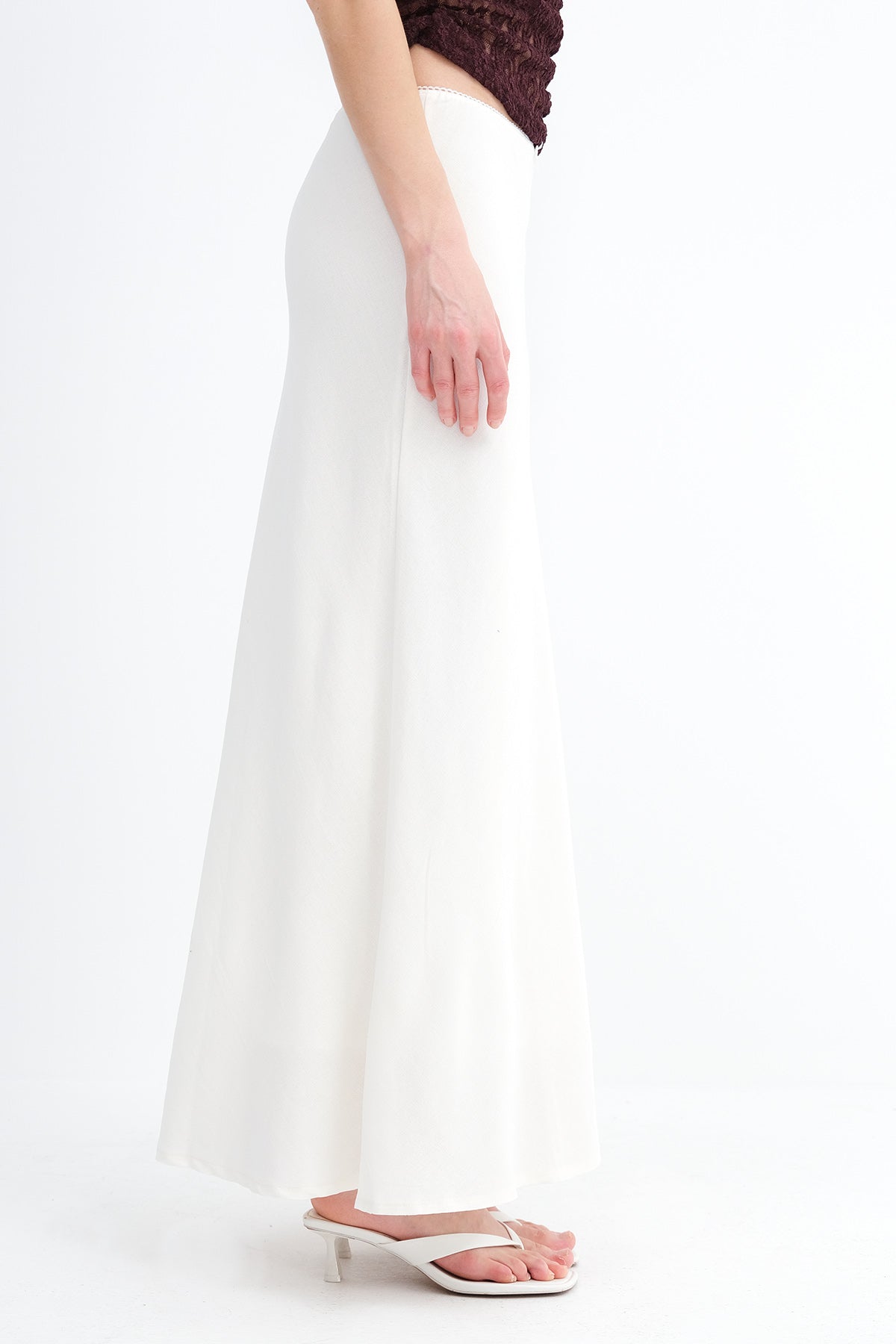 Ecru_Linen-Blend-Long-Skirt-addax