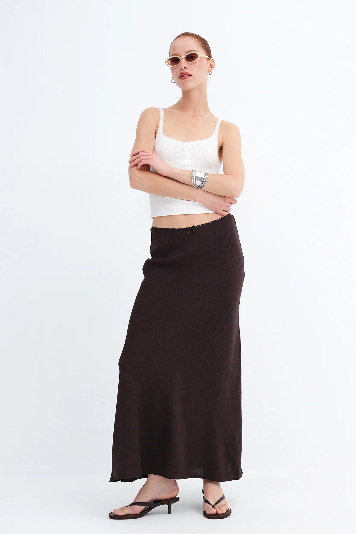 Bitter-Coffee_Linen-Blend-Long-Skirt-addax