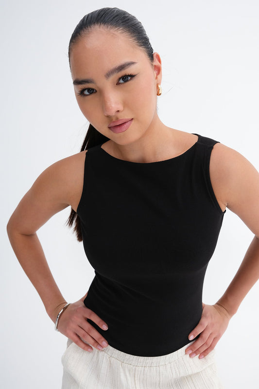 Black_Crew-Neck-Tank-Top-addax