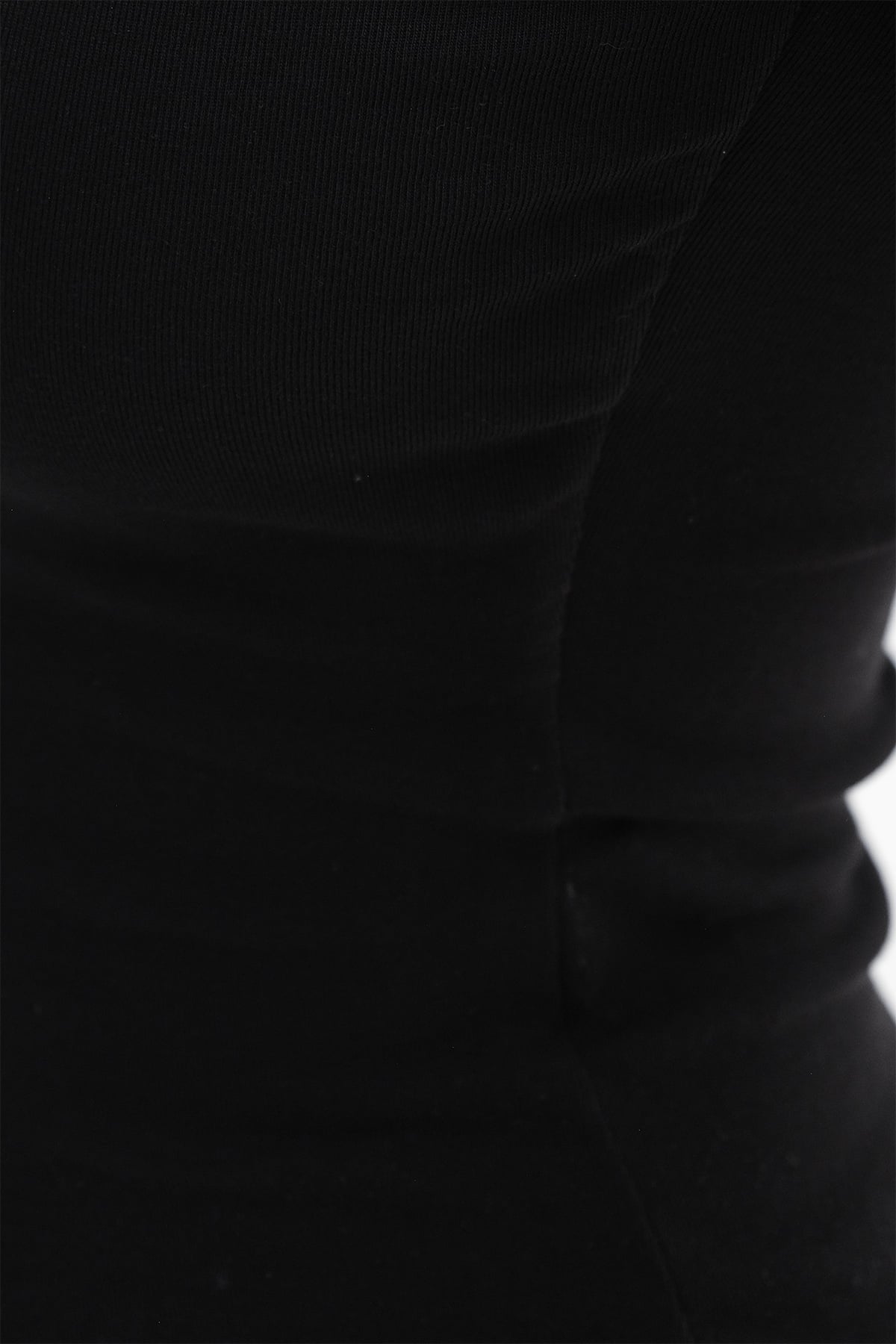 Black_Crew-Neck-Tank-Top-addax