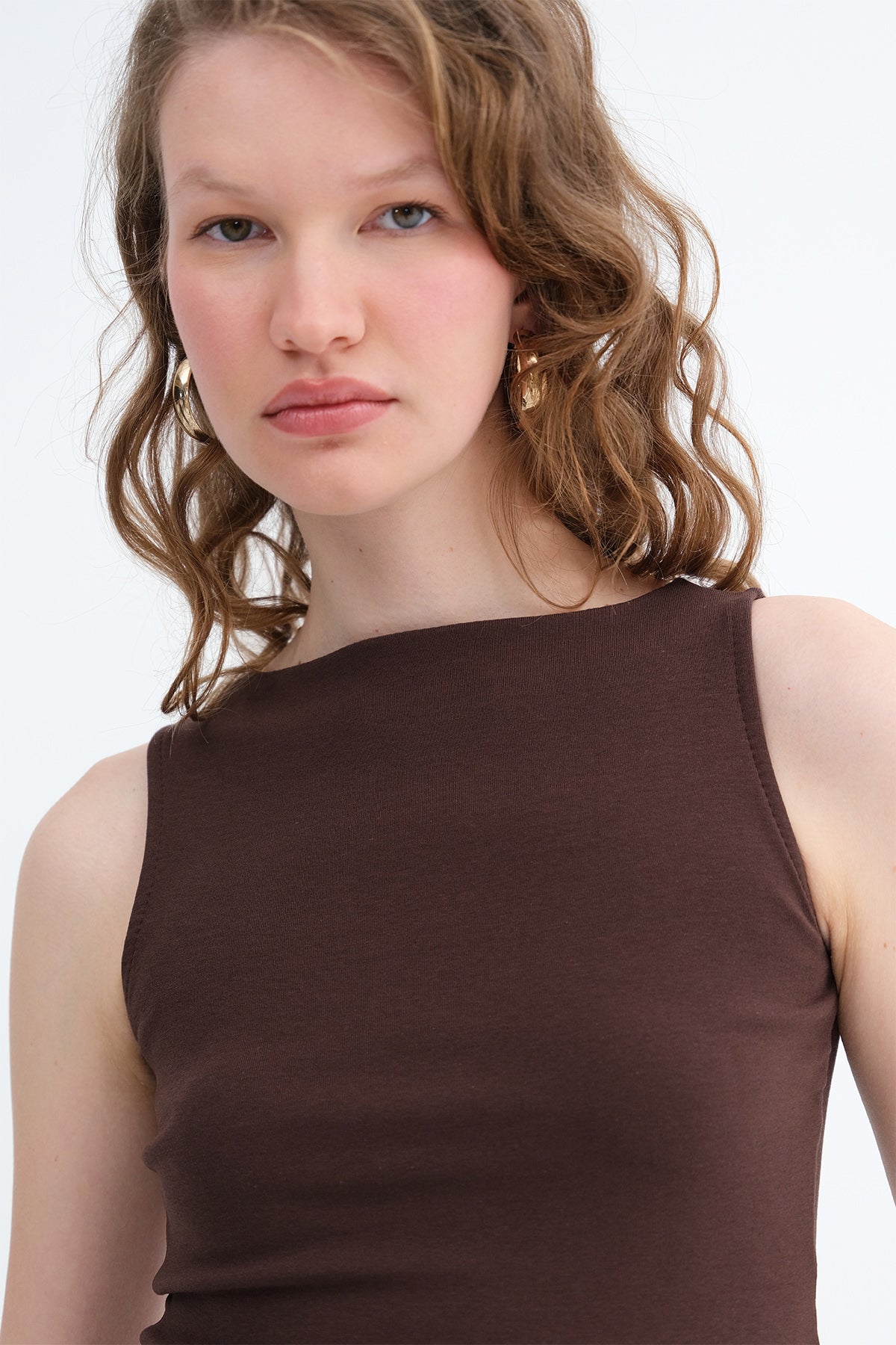 Brown_Crew-Neck-Tank-Top-addax