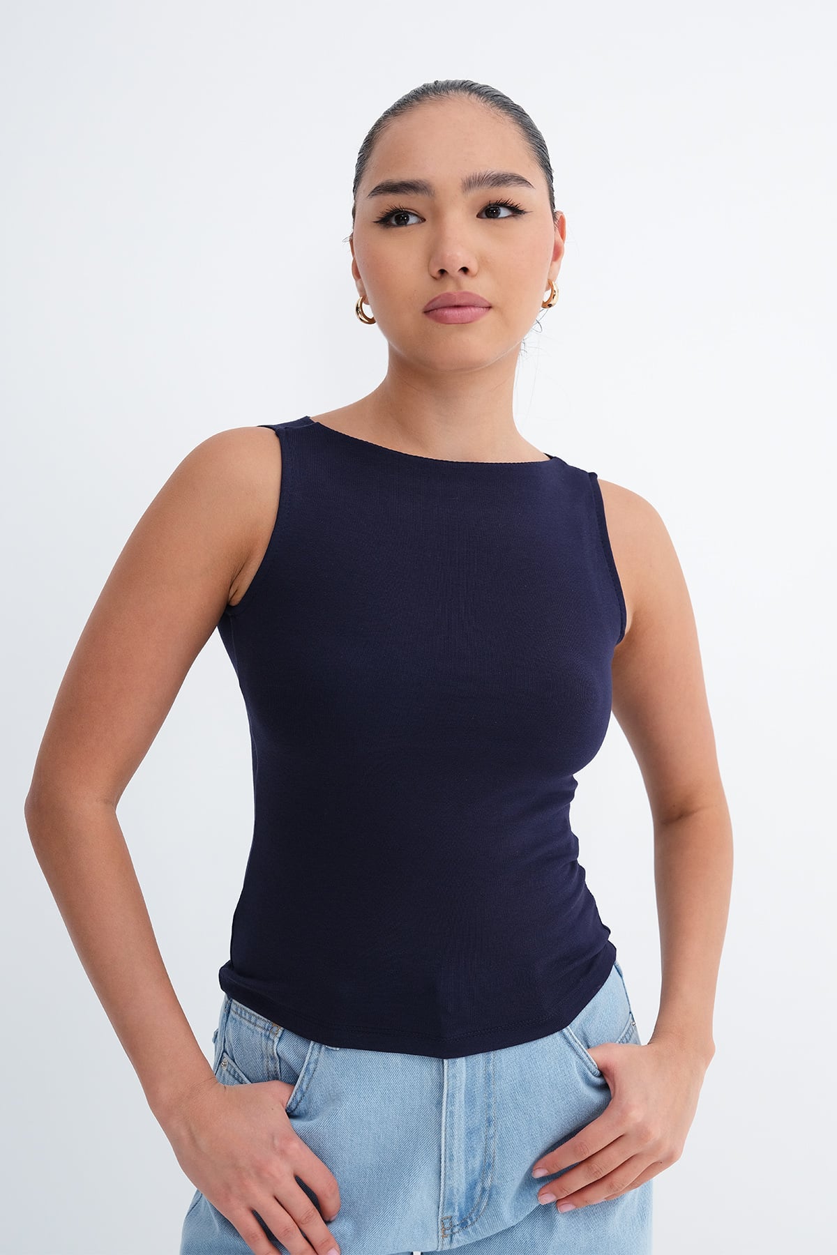 Night-Blue_Crew-Neck-Tank-Top-addax
