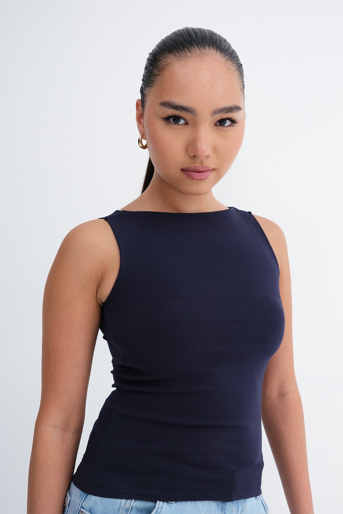 Night-Blue_Crew-Neck-Tank-Top-addax