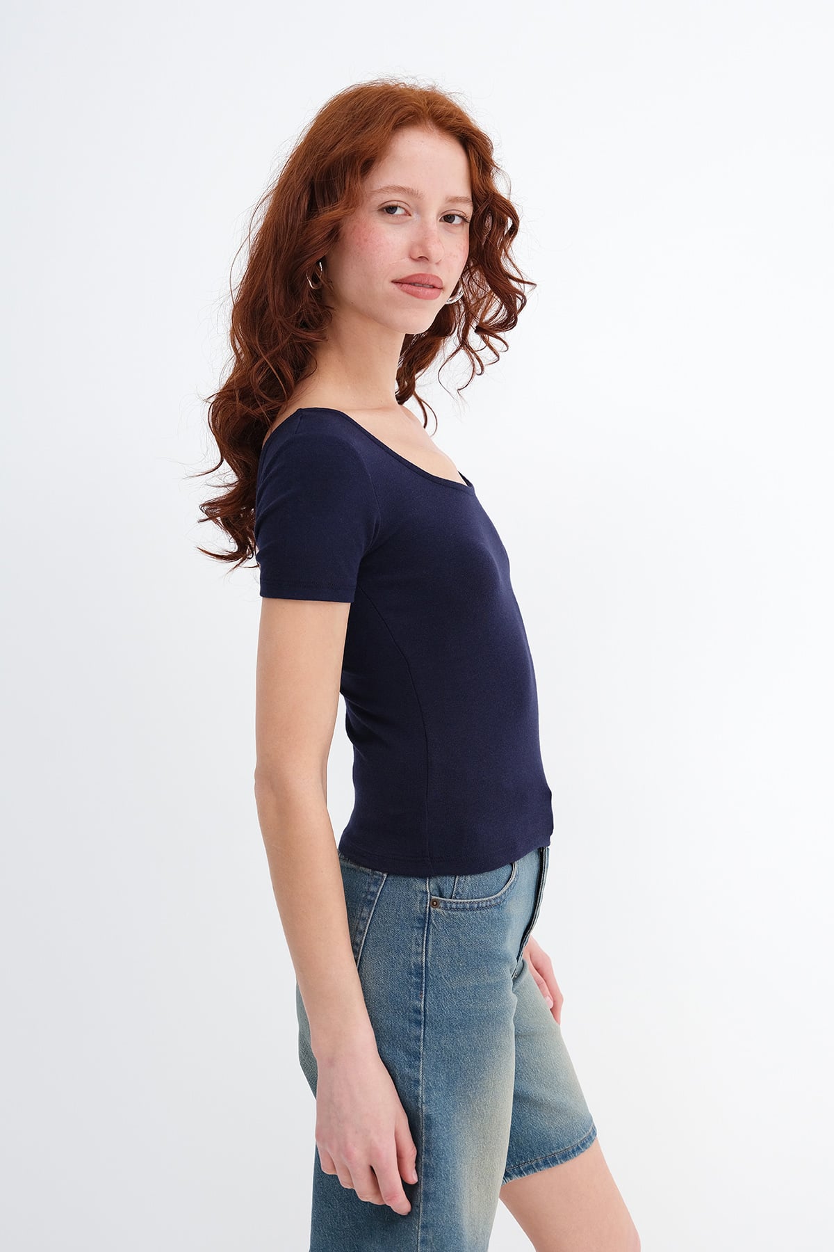 Dark-Night-Blue_U-neck-Modal-T-shirt-addax