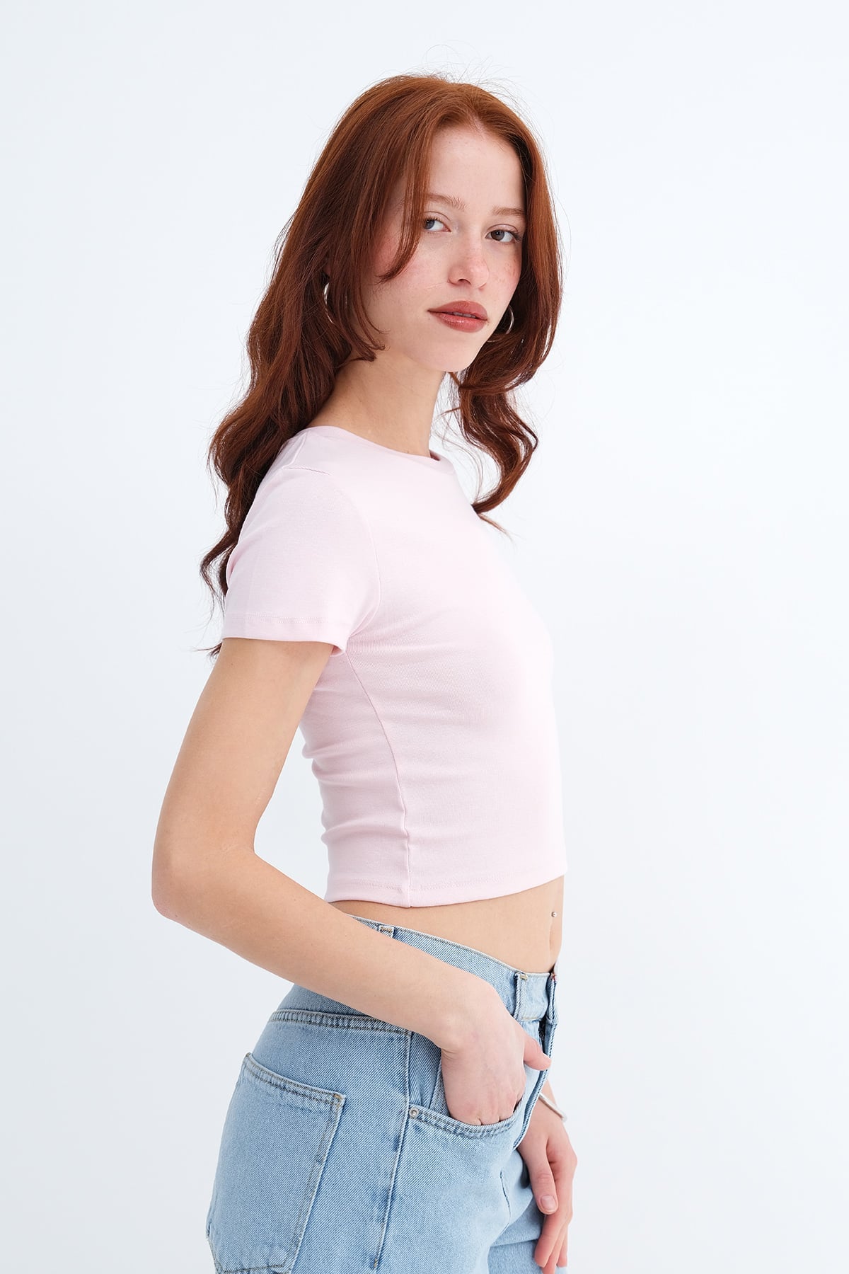 Light-Pink_Crew-Neck-Basic-T-shirt-addax