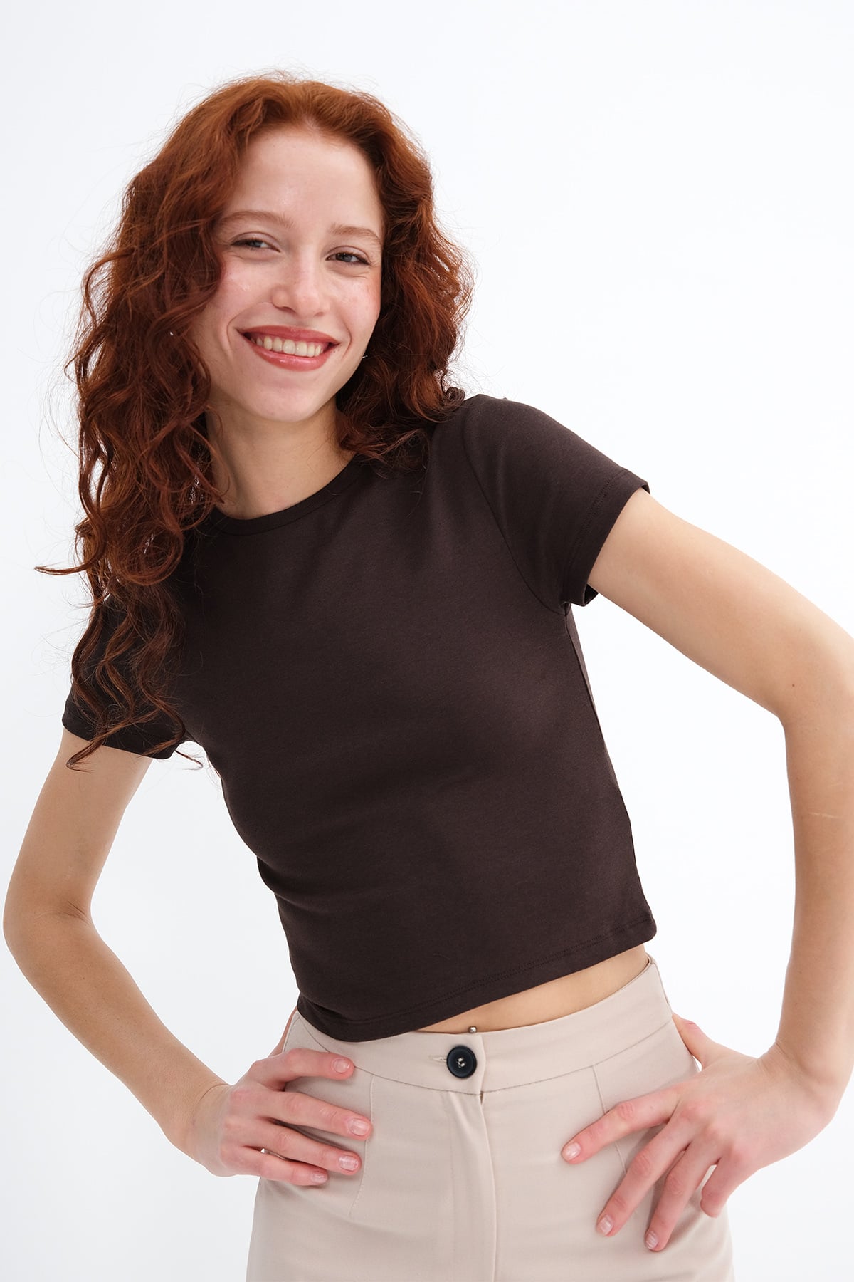 Bitter-Coffee_Crew-Neck-Basic-T-shirt-addax
