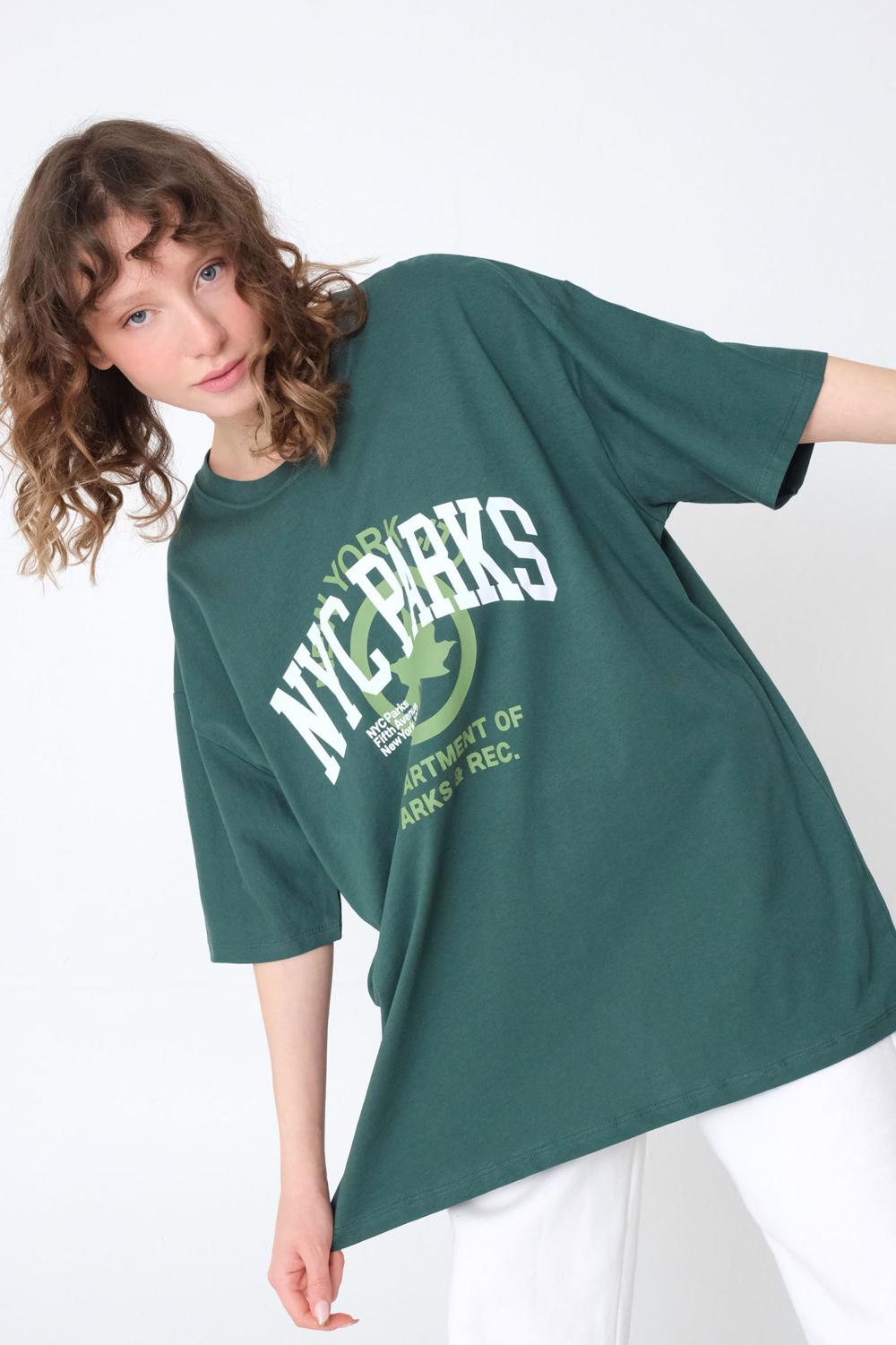 Oversize T-shirt With Printed P10007